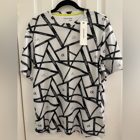 Calvin Klein Other - NWT Calvin Klein men’s medium